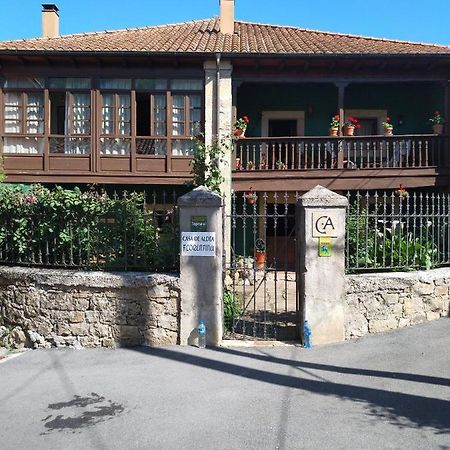 Casa De Aldea Florentina Arenas De Cabrales Kültér fotó